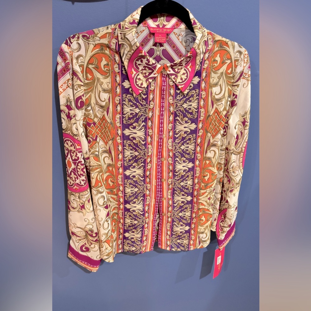 NWT Sunny Leigh semi sheer blouse